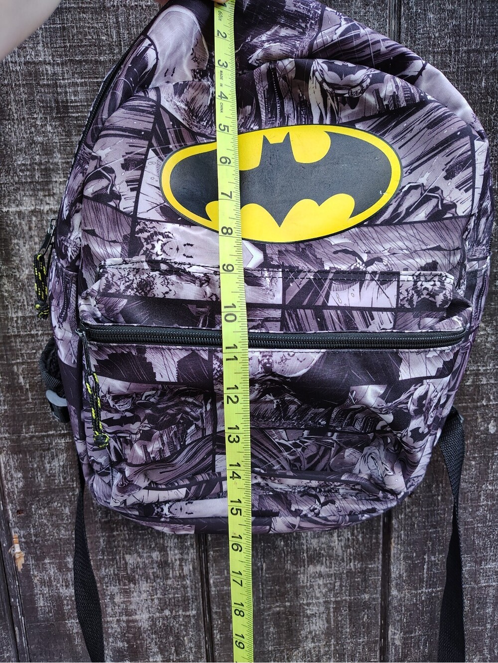 Batman Backpack - Picture 13 of 14